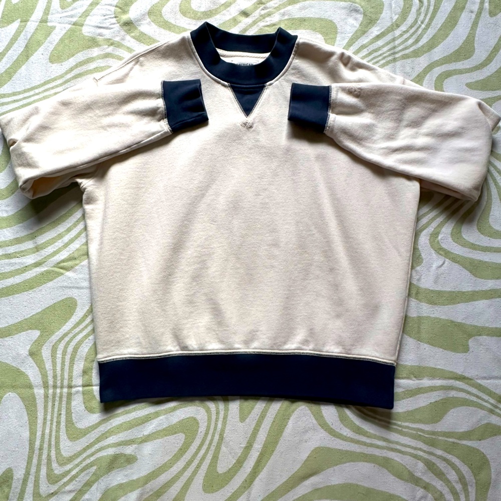 American Eagle Crewneck Sweater